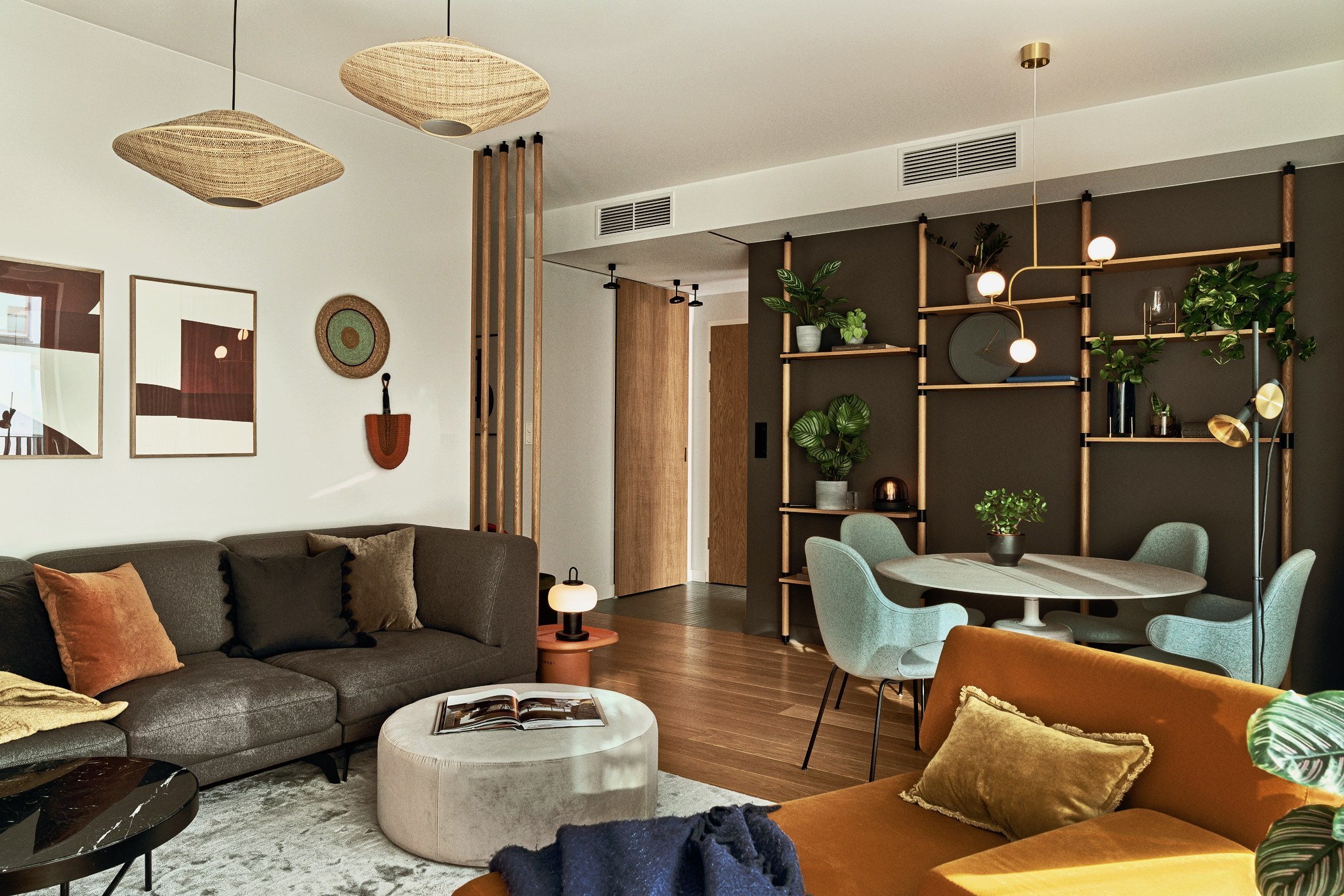 Apartament w Gdyni 2021 — terakota i mosiądz, brand-match Flat Format